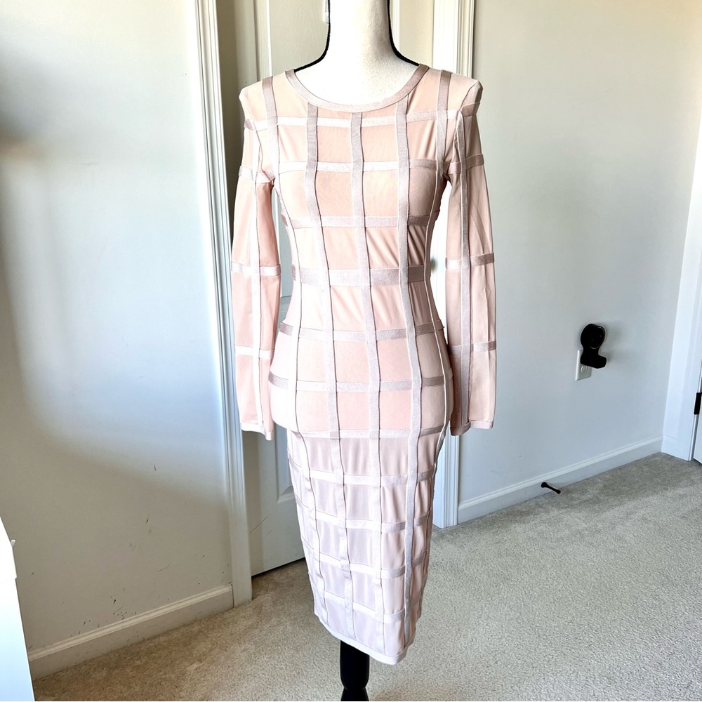HOT MIAMI STYLES Mesh Windowpane Long Sleeve Bandage Body Con Dress—SZ. Medium